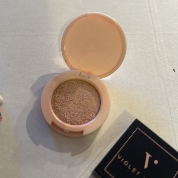 FREEEEE 99 - Picture 3 of 4